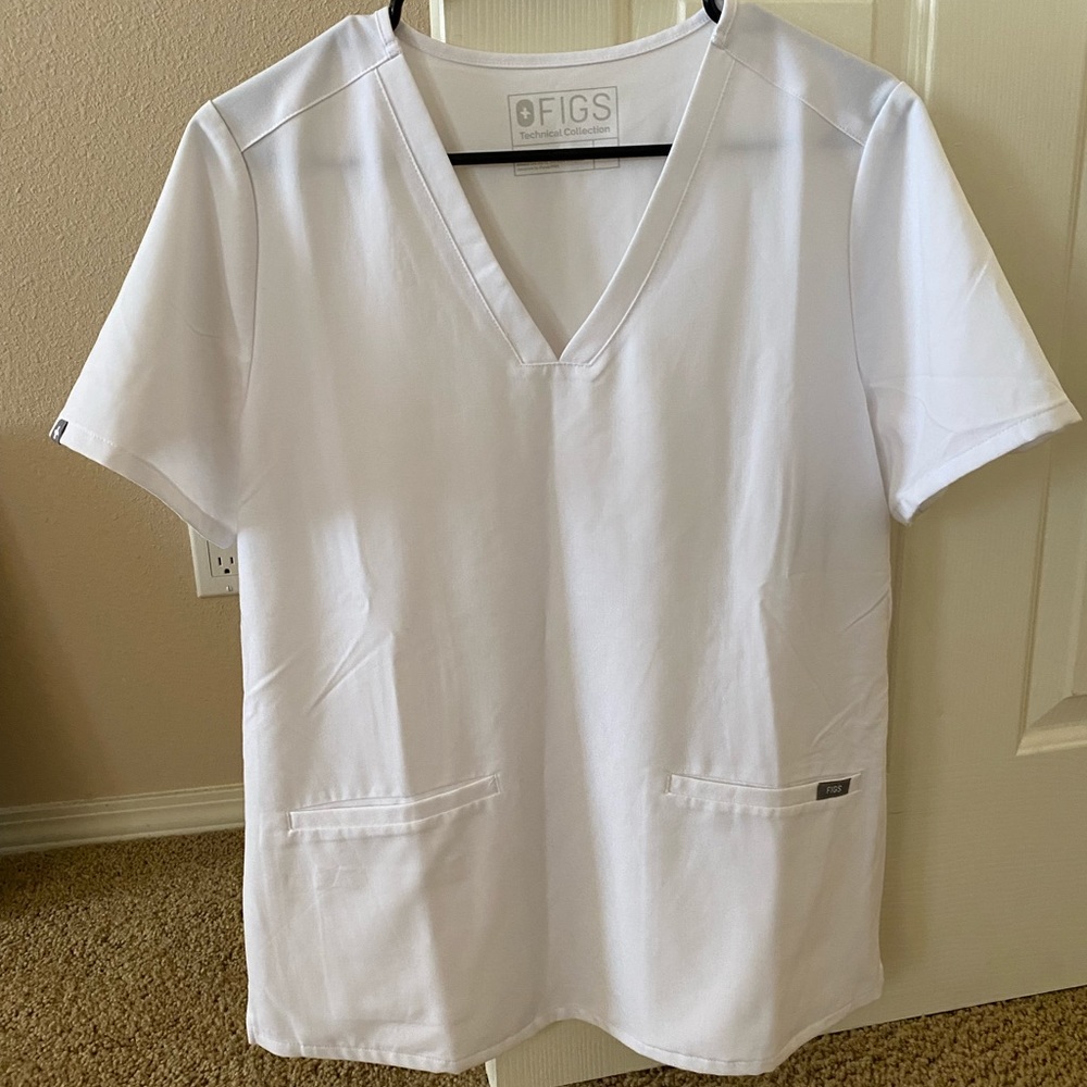 Figs Casma Scrub Top